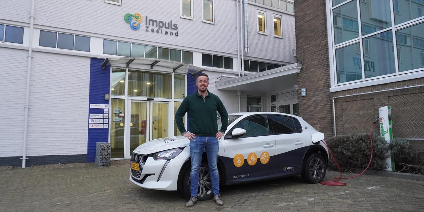 Impuls Zeeland doet wat het zegt en stapt met succes over op deelauto’s