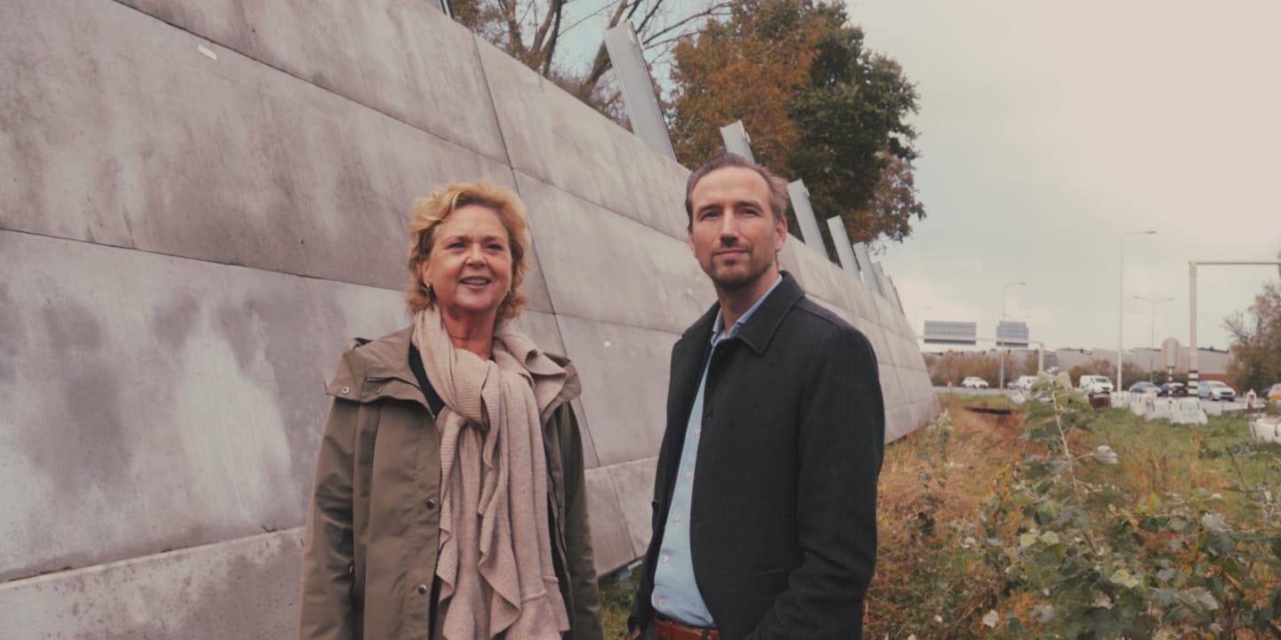 Geluidswering met zonnepanelen: zo doen ze dat in Alkmaar