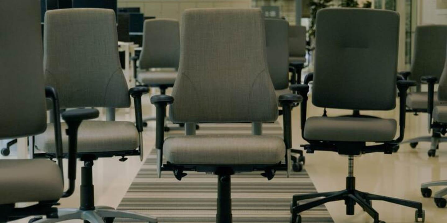 Hoe de Rijksoverheid de levensduur van elke bureaustoel verlengt