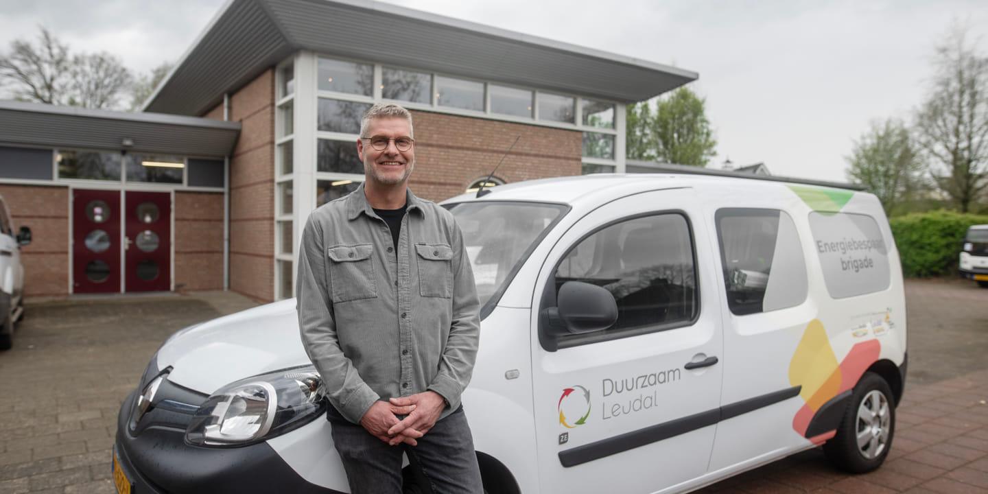 Energierekening verlagen? De ‘klusbus’ in Leudal helpt!